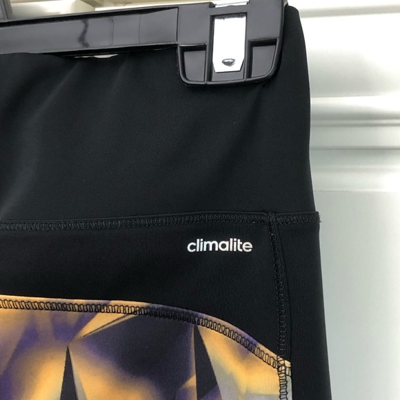 EUC Adidas Climalite techfit girls leggings - Picture 5 of 10